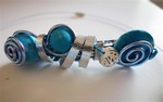 Barrette turquoise avec perles fimo