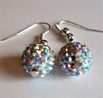 Boucles d'oreilles &quot;strass&quot; : 5 €
