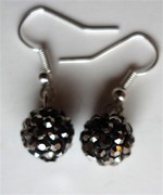 Boucles d'oreilles strass gris foncé