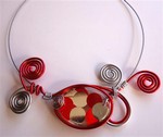 Collier perle résine handmade rouge et argent
