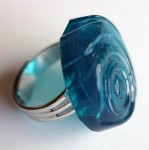 Bague résine turquoise